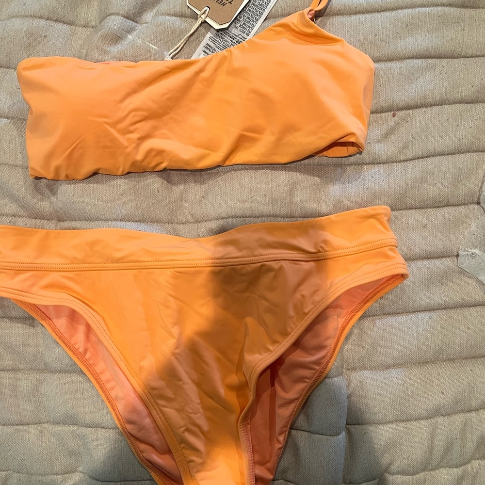 NWT Billabong Bikini